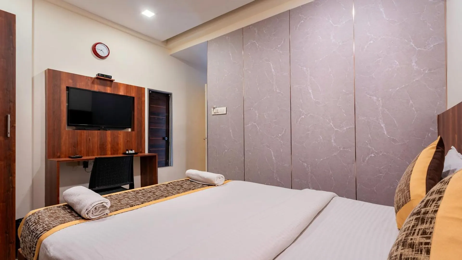 Prime Palace Hotel - Mg Road Kochi