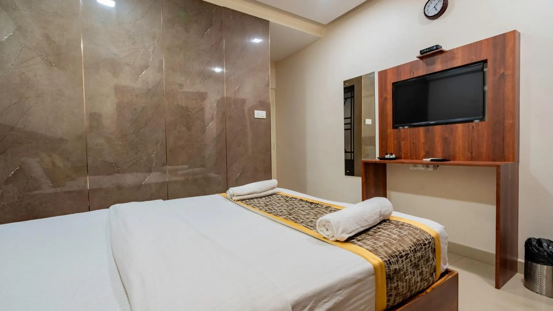Prime Palace Hotel - Mg Road Kochi